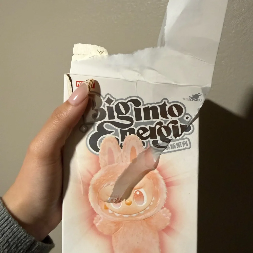 Labubu - Picture 3 of 4